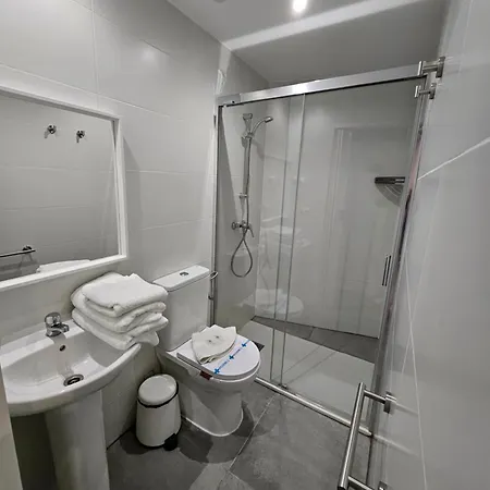 Foncalada Konukevi 4*