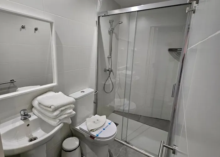 Foncalada בית הארחה 4*